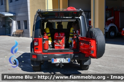 Jeep Rubicon
Vigili del Fuoco
Unione distrettuale di Cles
Corpo Volontario di Coredo (TN)
VF 4L5 TN
Parole chiave: Jeep Rubicon VF4L5TN