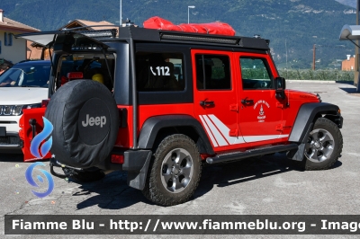 Jeep Rubicon
Vigili del Fuoco
Unione distrettuale di Cles
Corpo Volontario di Coredo (TN)
VF 4L5 TN
Parole chiave: Jeep Rubicon VF4L5TN