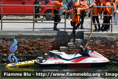  Bombardier Sea Doo GTI 4-Tec 130
Vigili del Fuoco
Comando Provinciale di Forlì Cesena
Nucleo Salvamento Acquatico
VF MDA 26 
Parole chiave:  Bombardier Sea Doo GTI 4-Tec 130 MDA26