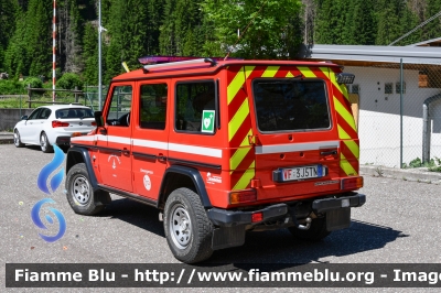  Mercedes-Benz Classe G
Vigili del Fuoco
Unione distrettuale di Fassa
Corpo Volontario di Canazei (TN)
Allestimento Brandschutz
VF 3J5TN
Parole chiave:  Mercedes-Benz Classe_G  VF3J5TN