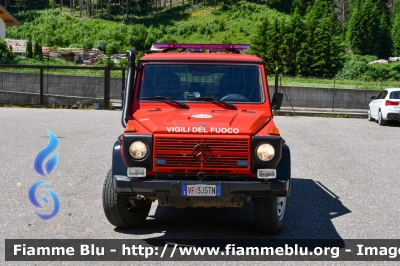  Mercedes-Benz Classe G
Vigili del Fuoco
Unione distrettuale di Fassa
Corpo Volontario di Canazei (TN)
Allestimento Brandschutz
VF 3J5TN
Parole chiave:  Mercedes-Benz Classe_G  VF3J5TN