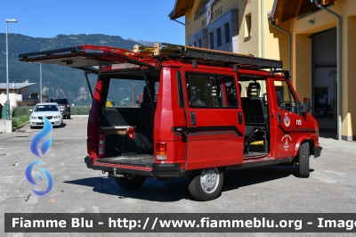 Fiat Ducato 4x4 I serie II Restyle
Vigili del Fuoco
Unione distrettuale di Cles
Corpo Volontario di Coredo (TN)
VF D74 TN
Parole chiave: Fiat Ducato_4x4_Iserie_IIRestyle VFD74TN