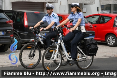 Biciclette
Polizia Municipale Ravenna
Parole chiave: Giro_D_Italia_2019