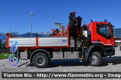 Iveco Trakker 4x4 II serie
Vigili del Fuoco
Unione Distrettuale di Cles
Veicolo ospitato dal corpo di Coredo (TN)
VF 5K8 TN
Parole chiave: Iveco Trakker_4x4_IIserie VF5K8TN