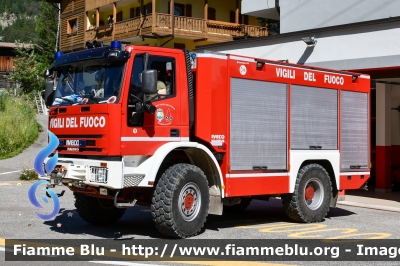 Iveco EuroCargo 135E24 4x4 I serie
Vigili del Fuoco
Unione distrettuale di Fassa
Corpo Volontario di Mazzin di Fassa (TN)
Allestimento Iveco Magirus
VF F56 TN
Parole chiave: Iveco EuroCargo_135E24_4x4_Iserie VFF56TN