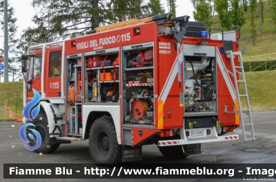 Iveco Grizzly 140E24 4x4 I serie
Vigili del Fuoco
Comando Provinciale di Bologna
Distaccamento di Volontario di Monghidoro
AutoPompaSerbatoio allestimento Iveco-Magirus
VF 21938
Parole chiave: Iveco Grizzly_140E24_4x4_Iserie VF21938