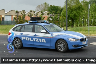 Bmw 318 Touring F31 restyle
Polizia di Stato
Polizia Stradale
Allestimento Marazzi
Decorazione Grafica Artlantis
POLIZIA M0370
Parole chiave: Bmw 318_Touring_F31_restyle POLIZIAM0370 Giro_D_Italia_2021