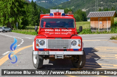 Land Rover Defender 130
Vigili del Fuoco
Unione distrettuale di Fassa
Corpo Volontario di Mazzin di Fassa (TN)
VF J38 TN
Parole chiave: Land-Rover Defender_130 VFJ38TN