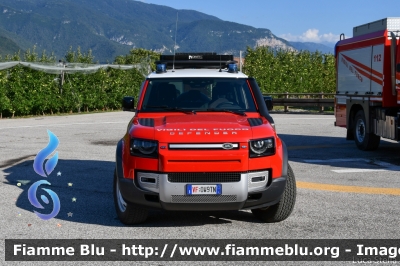 Land Rover Defender 110 II serie 
Vigili del Fuoco
Unione distrettuale di Mezzolombardo
Corpo Volontario di Spormaggiore (TN)
Allestimento Divitec
VF 0W9 TN
Parole chiave: Land-Rover Defender_110_IIserie vf0w9tn