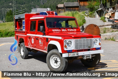 Land Rover Defender 130
Vigili del Fuoco
Unione distrettuale di Fassa
Corpo Volontario di Mazzin di Fassa (TN)
VF J38 TN
Parole chiave: Land-Rover Defender_130 VFJ38TN