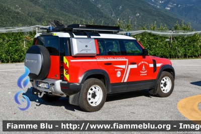 Land Rover Defender 110 II serie
 Vigili del Fuoco
Unione distrettuale di Mezzolombardo
Corpo Volontario di Spormaggiore (TN)
Allestimento Divitec
VF 0W9 TN
Parole chiave: Land-Rover Defender_110_IIserieVF0W9TN