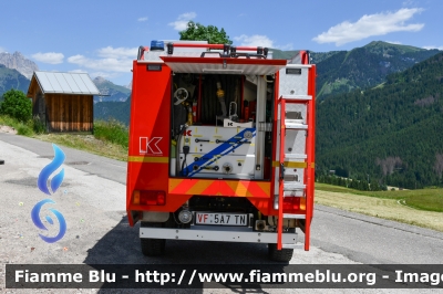 Bucher
Vigili del Fuoco
Unione distrettuale di Fassa
Corpo Volontario di Vigo di Fassa (TN)
Allestimento Kofler Fahrzeugbau
VF 5A7 TN
Parole chiave: Bucher VF5A7TN