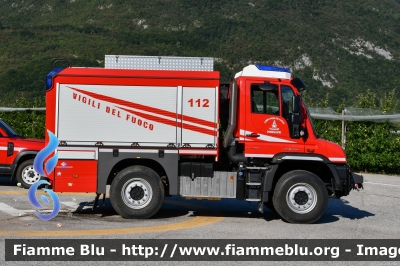 Mercedes-Benz U427
Vigili del Fuoco
Unione distrettuale di Mezzolombardo
Corpo Volontario di Spormaggiore (TN)
Allestimento BAI
VF 7D5 TN
Parole chiave: Mercedes-Benz U427 VF7D5TN