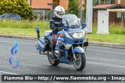 Bmw R850RT II serie
Polizia di Stato
Polizia Stradale

Parole chiave: Bmw R850RT_IIserie POLIZIAG0573 Giro_D_Italia_2021