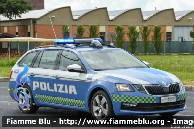 Skoda Octavia Wagon V serie
Polizia di Stato
Polizia Stradale
Allestimento Focaccia
Decorazione Grafica Artlantis
POLIZIA M5303
Parole chiave: Skoda Octavia_Wagon_Vserie POLIZIAM5303 Giro_D_Italia_2021