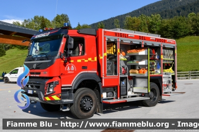 Volvo FMX III serie
Vigili del Fuoco
Unione Distrettuale di Mezzolombardo
Corpo Volontario di Andalo (TN)
Allestimento Divitec Grizzly
VF 1W4 TN
Parole chiave: Volvo FMX_IIIserie VF1W4TN