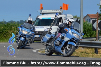 Bmw R850RT II serie
Polizia di Stato
Polizia Stradale
POLIZIA M2700
in scorta al Giro
Adriatica Ionica Race 2021
Parole chiave: Bmw R850RT_IIserie Adriatica_Ionica_Race_2021