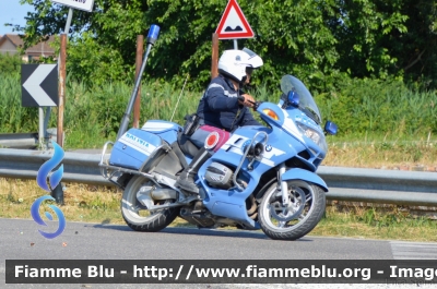 Bmw R850RT II serie
Polizia di Stato
Polizia Stradale
POLIZIA M2700
in scorta al Giro
Adriatica Ionica Race 2021
Parole chiave: Bmw R850RT_IIserie Adriatica_Ionica_Race_2021