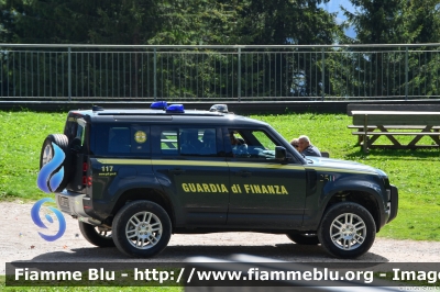 Land-Rover Defender 110 II serie
Guardia di Finanza
Soccorso Alpino
Allestimento Elevox
GdiF 569 BQ
Parole chiave: Land-Rover Defender_110_IIserie  GdiF569BQ 