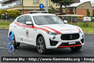 Maserati Levante
Croce Rossa Italiana
Comitato Locale di Modena
CRI 975 AG
Parole chiave: Maserati Levante CRI975AG Automedica Giro_D_Italia_2021