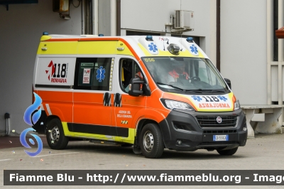 Fiat Ducato X290
118 Romagna Soccorso
Azienda USL della Romagna
Ambito Territoriale di Forlì
Allestita Safety Car Rimini
FO 021 56
Parole chiave: Fiat Ducato_X290 AMBULANZA