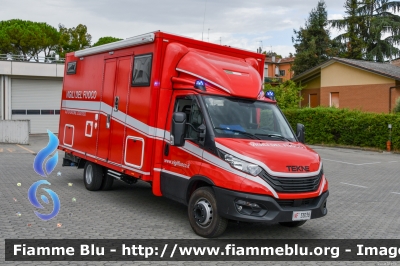 Iveco Daily VI serie restyle
Vigili del Fuoco
Comando Provinciale di Forlì-Cesena
Allestimento TEKNE
VF 33038
Parole chiave: Iveco Daily_VIserie_restyle VF33038