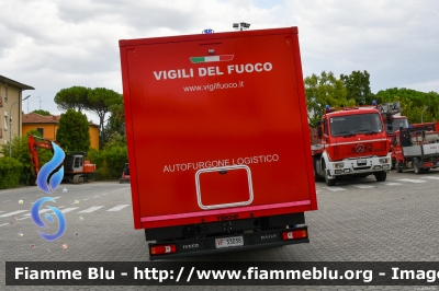 Iveco Daily VI serie restyle
Vigili del Fuoco
Comando Provinciale di Forlì-Cesena
Allestimento TEKNE
VF 33038
Parole chiave: Iveco Daily_VIserie_restyle VF33038