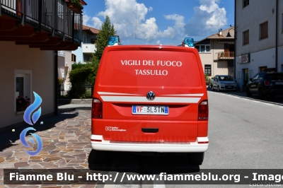 Volkswagen Transporter T6
Vigili del Fuoco
Unione Distrettuale di Cles
Corpo Volontario di Tassullo (TN)
Allestimento Kofler Fahrzeugbau
VF 3L3 TN
Parole chiave: Volkswagen Transporter_T6 VF3L3TN