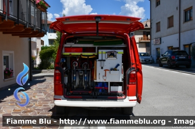 Volkswagen Transporter T6
Vigili del Fuoco
Unione Distrettuale di Cles
Corpo Volontario di Tassullo (TN)
Allestimento Kofler Fahrzeugbau
VF 3L3 TN
Parole chiave: Volkswagen Transporter_T6 VF3L3TN