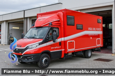 Iveco Daily VI serie restyle
Vigili del Fuoco
Comando Provinciale di Forlì-Cesena
Allestimento TEKNE
VF 33038
Parole chiave: Iveco Daily_VIserie_restyle VF33038