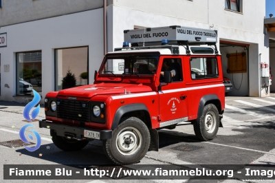 Land Rover Defender 90
Vigili del Fuoco
Unione Distrettuale di Cles
Corpo Volontario di Tassullo (TN)
VF K76 TN
Parole chiave: Land-Rover Defender_90 VFK76TN