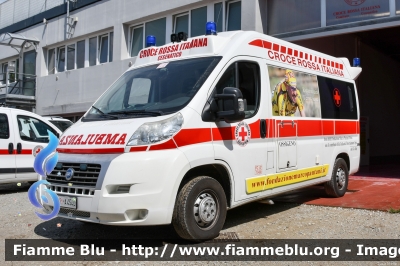 Fiat Ducato X250
Croce Rossa Italiana
Comitato Locale di Cesenatico (FC)
Allestimento EDM
CRI A454D
Parole chiave: Fiat Ducato_X250 CRIA454D AMbulanza