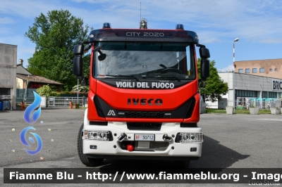 Iveco EuroCargo 120E25 IV serie - NewCity 2020
Vigili del Fuoco
Comando Provinciale di Parma
AutoPompaSerbatoio allestimento Magirus
VF 30712
Parole chiave: Iveco EuroCargo_120E25_IVserie - NewCity_2020 VF30712