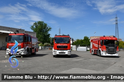 Comando Provinciale di Parma
Vigili del Fuoco
Comando Provinciale di Parma
Parole chiave:  Scania P370_IIIserie VF30866 Mercedes-Benz Arocs_1832 VF30911 VF29900 Man TGM_15.250_IIserie