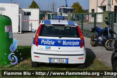 Fiat Punto III serie
Polizia Municipale Unione dei Comuni 
Copparo, Riva del Po. Tresignana
Parole chiave: Fiat Ducato_IIIserie Simultatem_2021