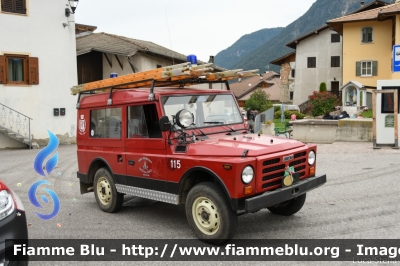 Fiat Campagnola II serie
Vigili del Fuoco
Unione Distrettuale di Cles
Corpo Volontario di Preghena (TN)
Veicolo storico in servizio fino al 2019
VF 9T7 TN
Parole chiave: Fiat Campagnola_IIserie VF9T7TN