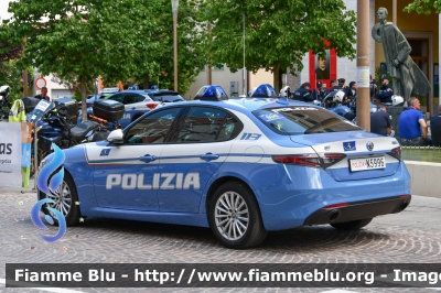 Alfa Romeo Nuova Giulia Q4 Restyle
Polizia di Stato
Polizia Stradale
POLIZIA N5996
In Scorta al Giro D’Italia 2024
Auto 41
Parole chiave: Alfa-Romeo Nuova_Giulia_Q4_Restyle POLIZIAN5996 Giro_D_Italia_2024