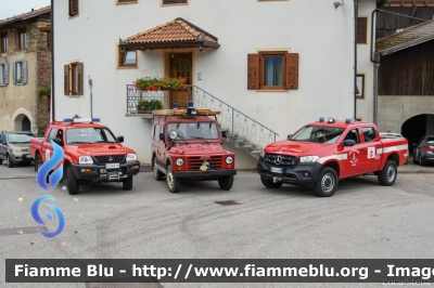 Corpo Volontario di Preghena (TN)
Vigili del Fuoco
Unione Distrettuale di Cles
Corpo Volontario di Preghena (TN)
Parole chiave: Mitsubishi L200_IIIserie VFZ04TN Fiat Campagnola_IIserie VF9T7TN Mercedes-Benz Classe_X VF4L9TN