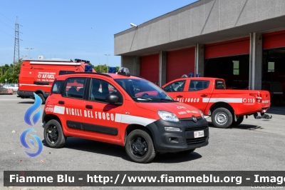 Fiat Nuova Panda 4x4 II serie
Vigili del Fuoco
Comando Provinciale di Parma
VF 30446
Parole chiave: Fiat Nuova_Panda_4x4_IIserie VF30446