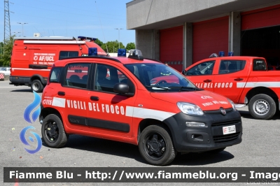 Fiat Nuova Panda 4x4 II serie
Vigili del Fuoco
Comando Provinciale di Parma
VF 30446
Parole chiave: Fiat Nuova_Panda_4x4_IIserie VF30446