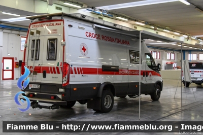 Iveco Daily VI serie restyle
Croce Rossa Italiana
C.O.N.E.
Centro Operativo Nazionale Emergenze
Allestimento Divitec
CRI 274 AG
In esposizione al Reas 2021
Parole chiave: Iveco Daily_VIserie_restyle CRI274AG Reas_2021