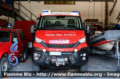 Iveco Daily 4x4 VI serie restyle
Vigili del Fuoco
Unione Distrettuale Alto Garda e Ledro
Corpo Volontario di Molina di Ledro
Allestimento Divitec
VF 0M5 TN
Parole chiave: Iveco Daily_4x4_VIserie_restyle VF0M5TN