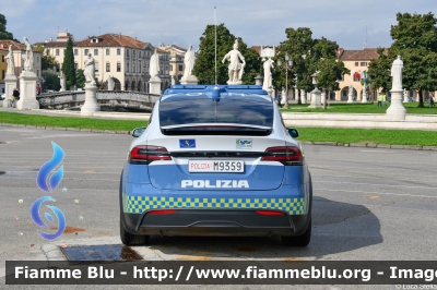 Tesla Model X
Polizia di Stato
Polizia Stradale
in servizio sulla rete CAV
Allestimento All.V.In.
POLIZIA M9359
Parole chiave: Tesla Model_X  POLIZIAM9359 