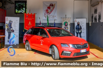 Skoda Octavia VRS IV serie
Vigili del Fuoco
Unione Distrettuale Alto Garda e Ledro
Corpo Volontario di Riva del Garda (TN)
VF 5L9 TN
Parole chiave: Skoda Octavia_VRS_IVserie VF5L9TN