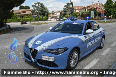 Alfa Romeo Nuova Giulia Q4 Restyle
Polizia di Stato
Polizia Stradale
POLIZIA N5996
In Scorta al Giro D’Italia 2024
Auto 41
Parole chiave: Alfa-Romeo Nuova_Giulia_Q4_Restyle POLIZIAN5996 Giro_D_Italia_2024