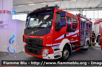 Volvo FL 280 IV serie	
Vigili del Fuoco
Corpo Permanente di Bolzano
Allestito BAI
in esposizione al REAS 2024
Parole chiave: Volvo FL_280_IVserie	 Reas_2024