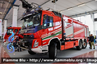 Volvo FMX D13 6X6
Vigili del Fuoco
AutoIdroSchiumaPolvere allestito BAI
in esposizione al REAS 2024
Parole chiave: Volvo FMX_D13_6X6 Reas_2024