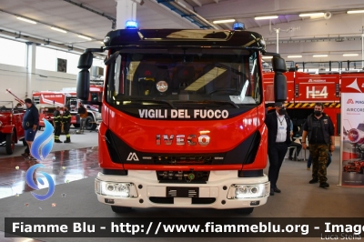 Iveco EuroCargo 120EL22 IV serie
Vigili del Fuoco
AutoPompaSerbatoio allestimento Magirus
In esposizione al Reas 2021
Parole chiave: Iveco EuroCargo_120EL22_IVserie Reas_2021