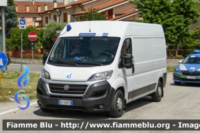 Fiat Ducato X290
Polizia di Stato
Polizia Stradale
Officina Mobile
in scorta al Giro d'Italia 2024
Automezzo 43
Parole chiave: Giro_d_Italia_2024