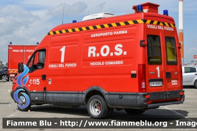 Iveco Daily III serie
Vigili del Fuoco
Comando Provinciale di Parma
Distaccamento Permanente Aeroportuale
Soccorso aeroportuale
R.O.S. Posto comando controllo
Allestimento Baggio & De Sordi
VF 24162
Parole chiave: Iveco Daily_IIIserie VF24162